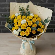 Букет цветов из:  Розы в Нюксенице