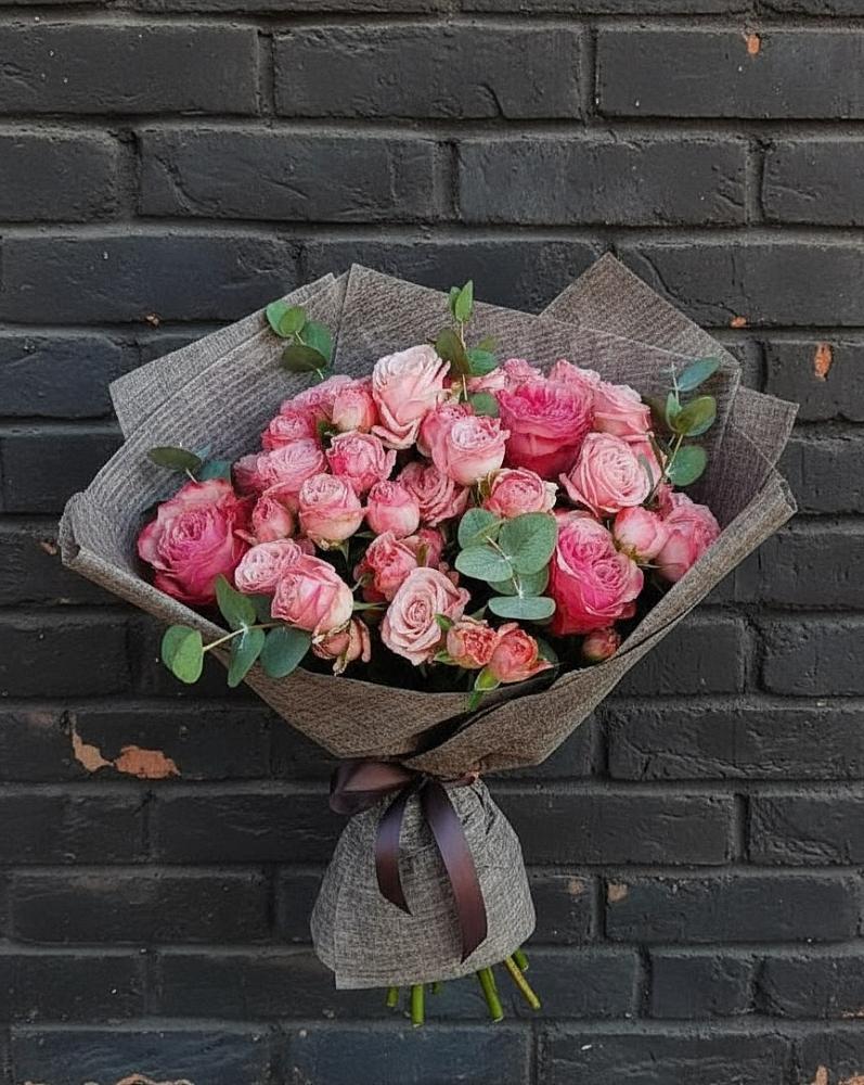 Букет цветов из: Розы в Нюксенице