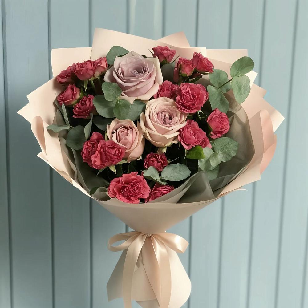 Букет цветов из: Гвоздики и Розы в Нюксенице