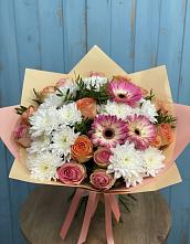 Букет цветов из:  Розы, Герберы и Хризантемы в Нюксенице