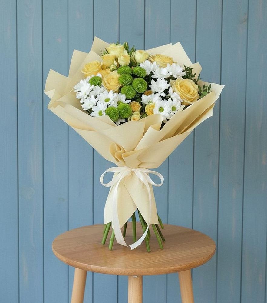 Букет цветов из: Хризантемы и Розы в Нюксенице