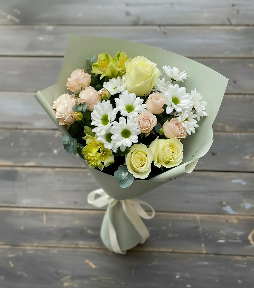 Букет цветов из: Альстромерии, Розы и Хризантемы в Нюксенице