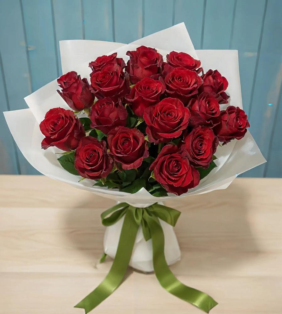 Букет Красные розы в Нюксенице