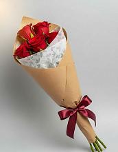 Букет цветов из:  Розы в Нюксенице