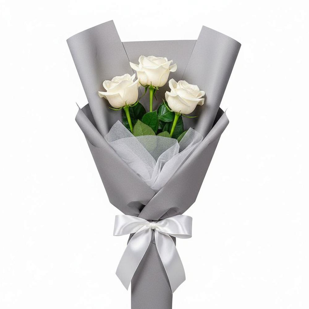 Букет 3 белые розы в Нюксенице