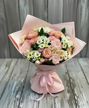 Букет цветов из:  Гвоздики, Розы и Хризантемы в Нюксенице
