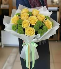 Букет цветов из:  Хризантемы и Розы в Нюксенице
