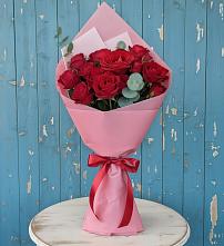 Букет цветов из:  Розы в Нюксенице