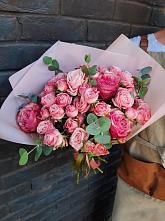 Букет цветов из:  Розы в Нюксенице