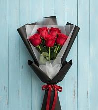 Букет цветов из:  Розы в Нюксенице