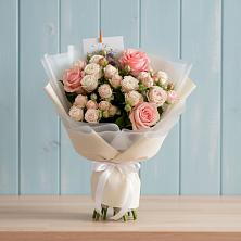 Букет цветов из:  Розы в Нюксенице