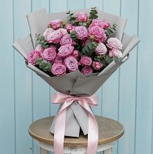 Букет цветов из:  Розы в Нюксенице